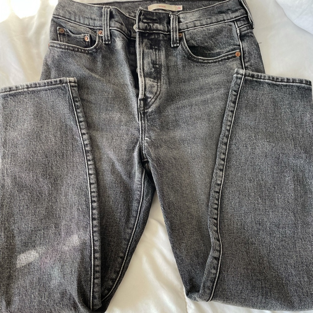 Levi’s Wedgie Straight Leg High Rise Jeans